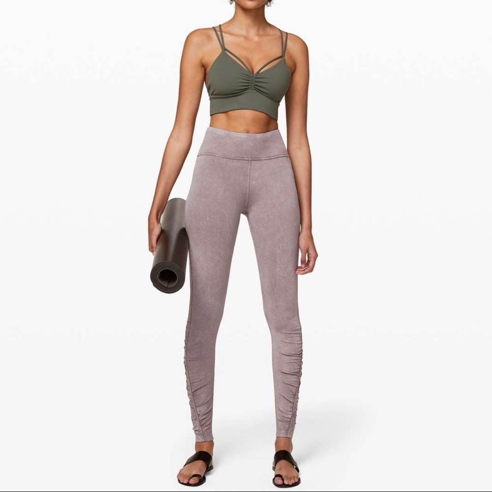 Lululemon Inner Glow Tight 28"